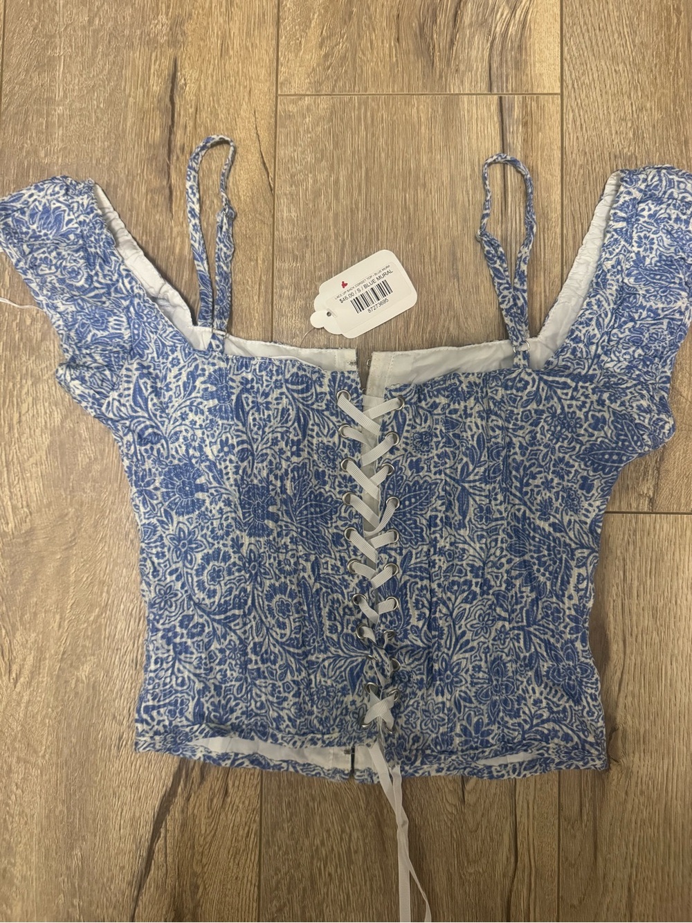 Brand new with tags Blue Floral Lace-Up Women's Crop Top